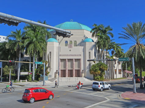 Temple Emanuel in Miami Beach